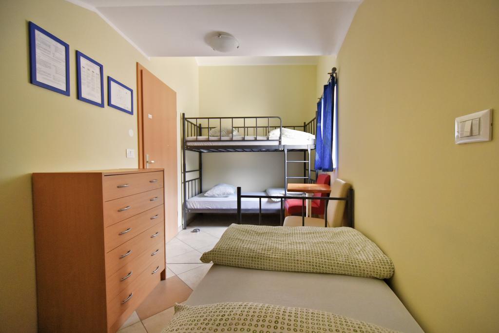 Hostel X Point Kobarid Szoba fotó